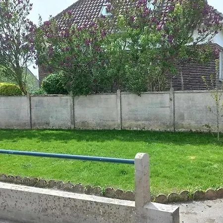Holiday home Maison Independante A Avec Jardin 175 M² Marquise