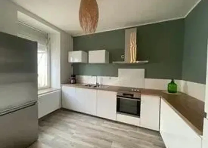 Holiday home Maison Independante A Avec Jardin 175 M² *